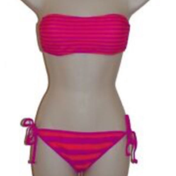 Hurley Other - Hurley swimsuit size medium NWT